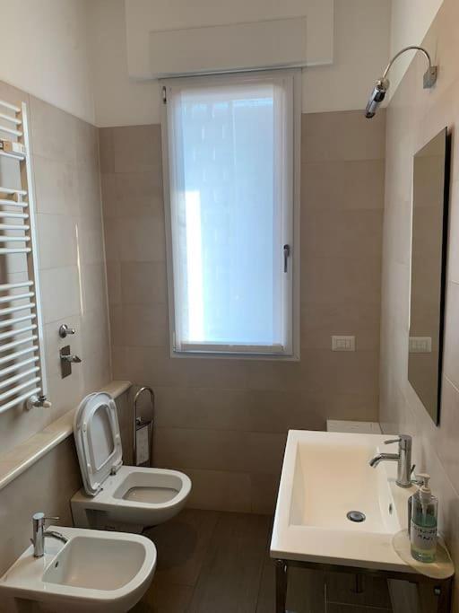 Cozy 1-Room Studio In Giambellino Milano Eksteriør billede
